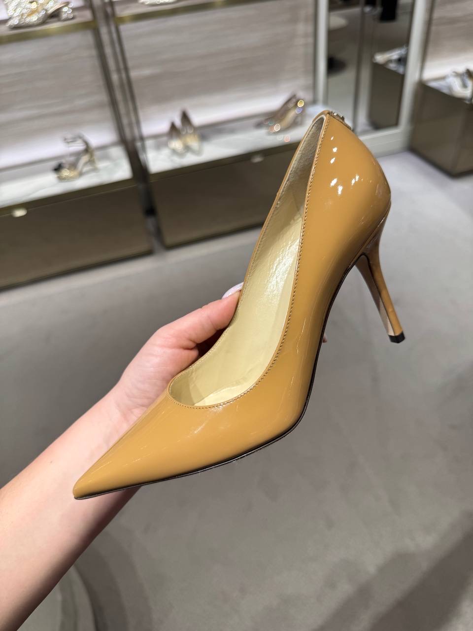 JIMMY CHOO Pumps front view - Women's luxury Shoes