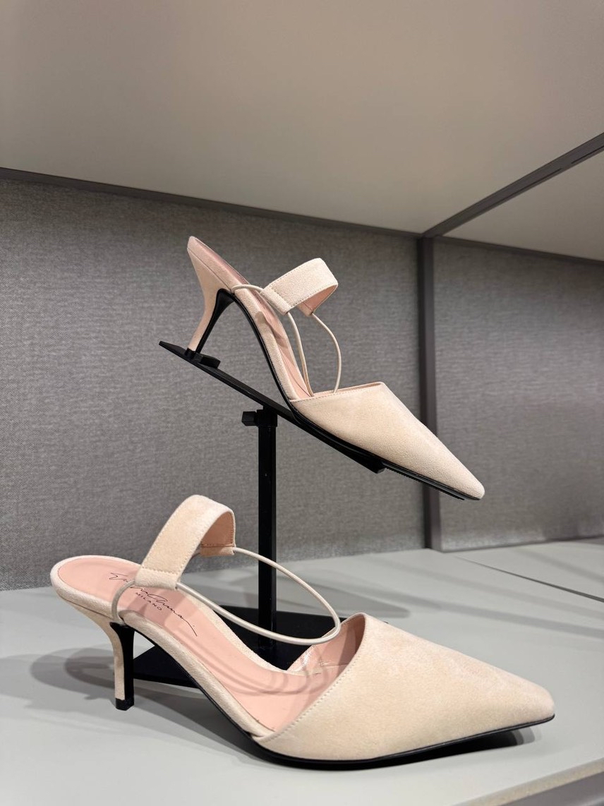 EMPORIO ARMANI Sandals side view - Women's luxury Shoes