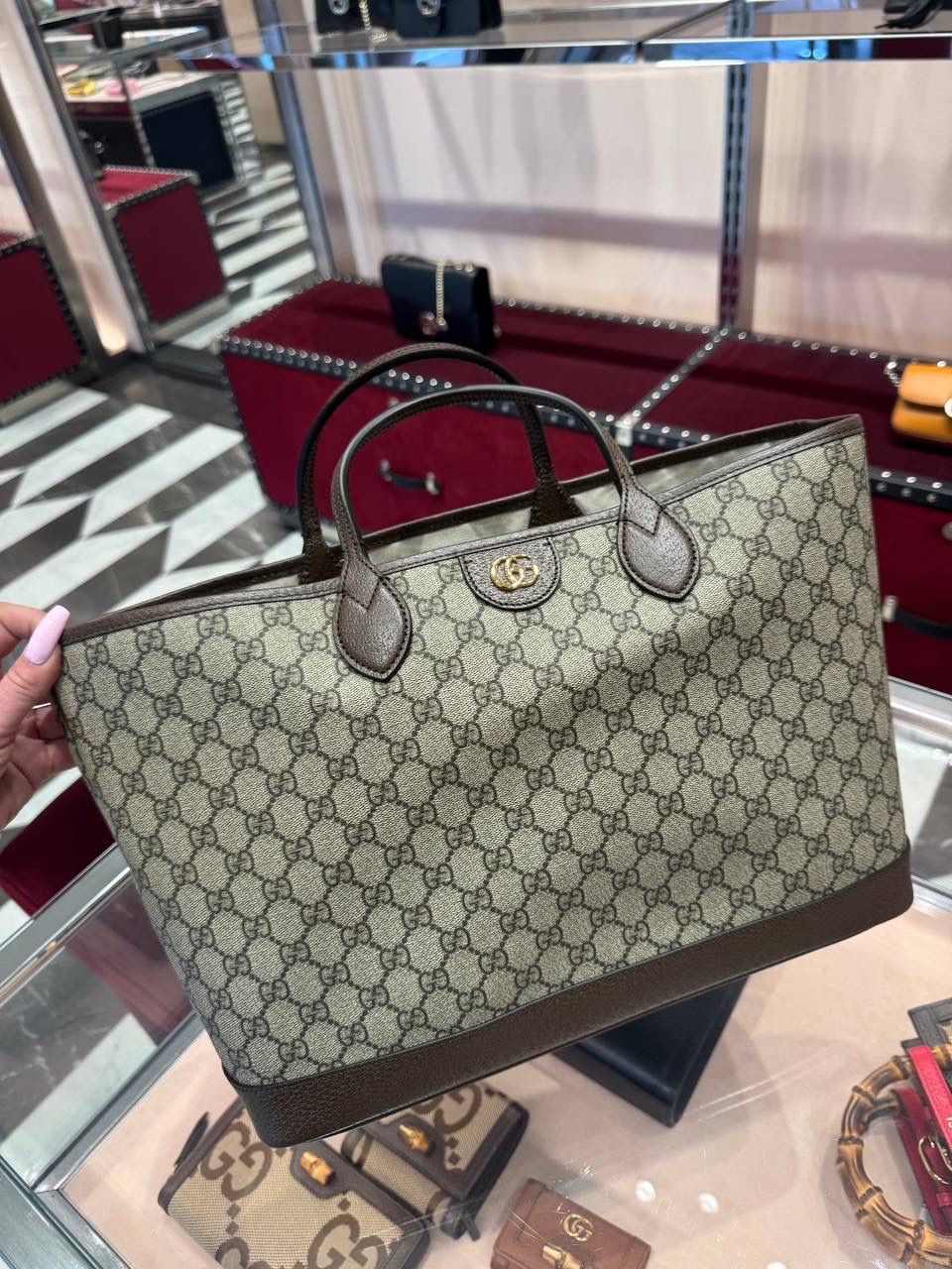 GUCCI Totes front view - Women's luxury Bags