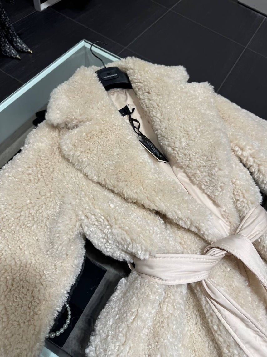 ELISABETTA FRANCHI Coats side view - Women's luxury Clothes