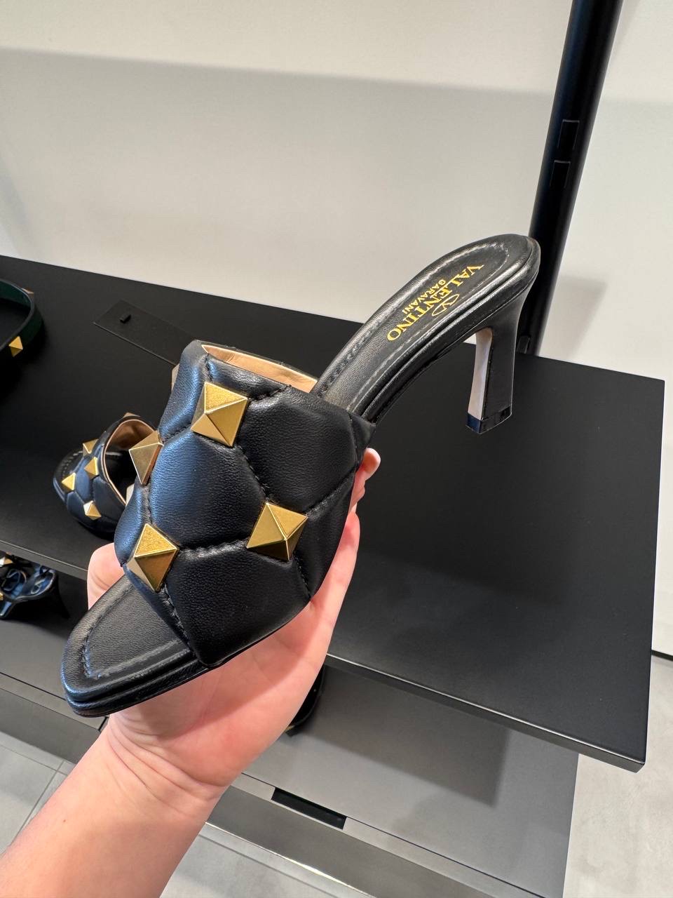 VALENTINO GARAVANI Sandals front view - Women's luxury Shoes