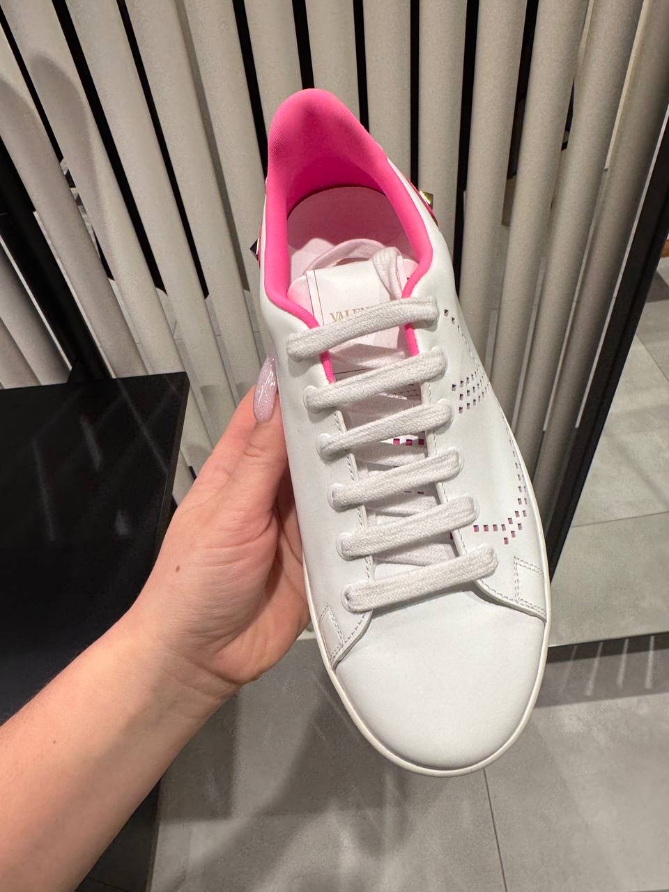 VALENTINO GARAVANI Sneakers side view - Women's luxury Shoes