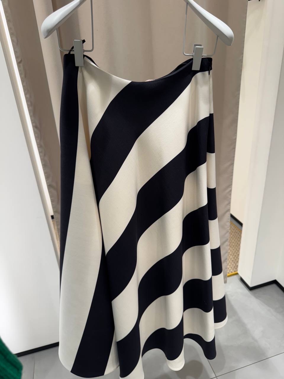 VALENTINO GARAVANI Skirts front view - Women's luxury Clothes