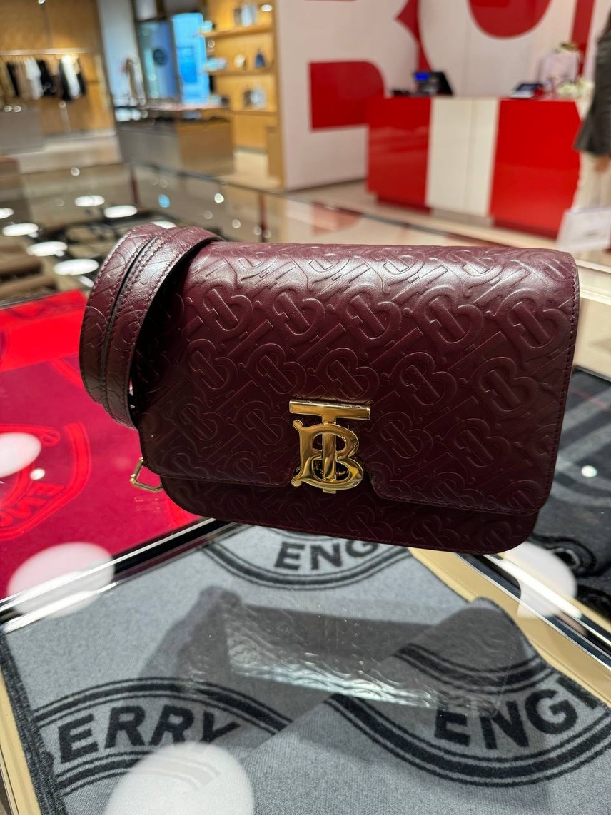 BURBERRY Crossbody bags side view - Women's luxury Bags
