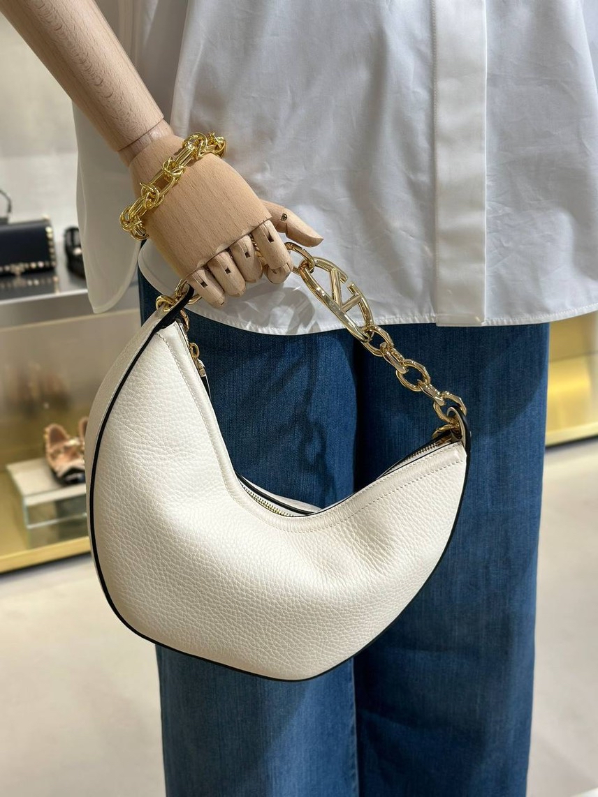 VALENTINO GARAVANI Shoulder bags side view - Women's luxury Bags