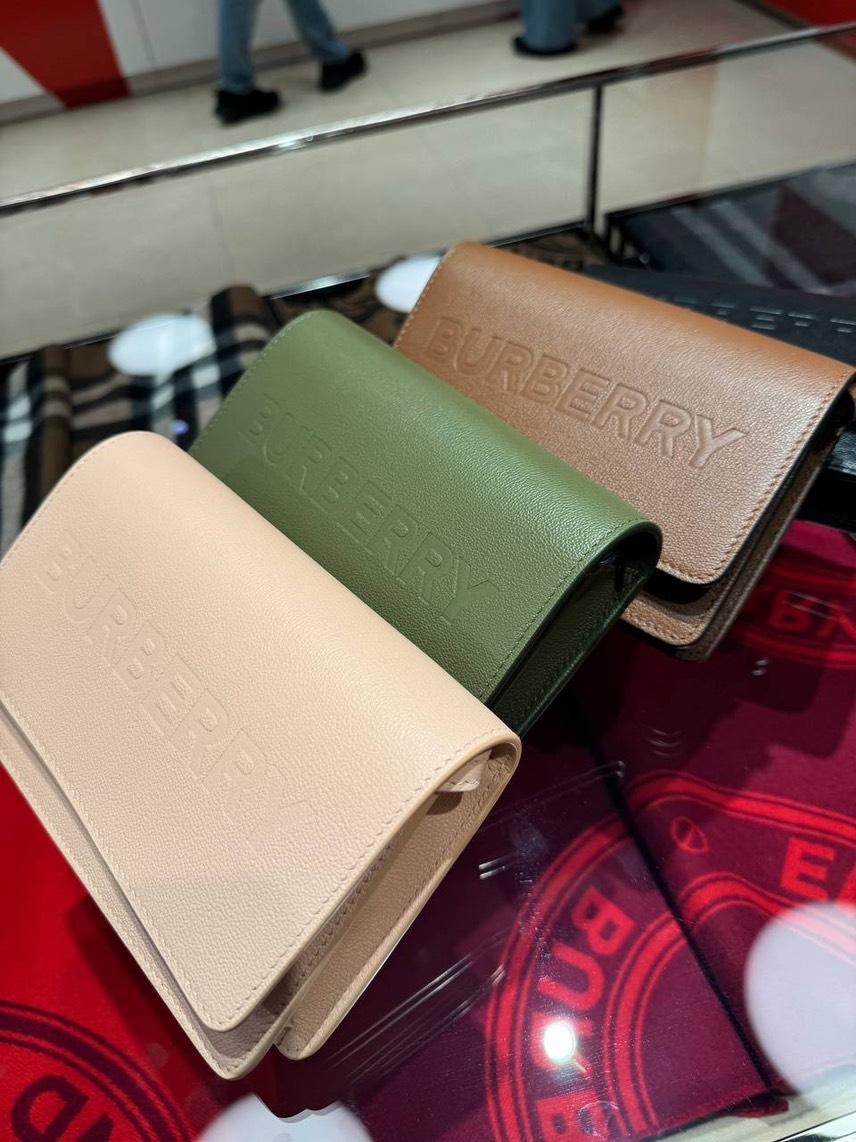 BURBERRY Crossbody bags side view - Women's luxury Bags