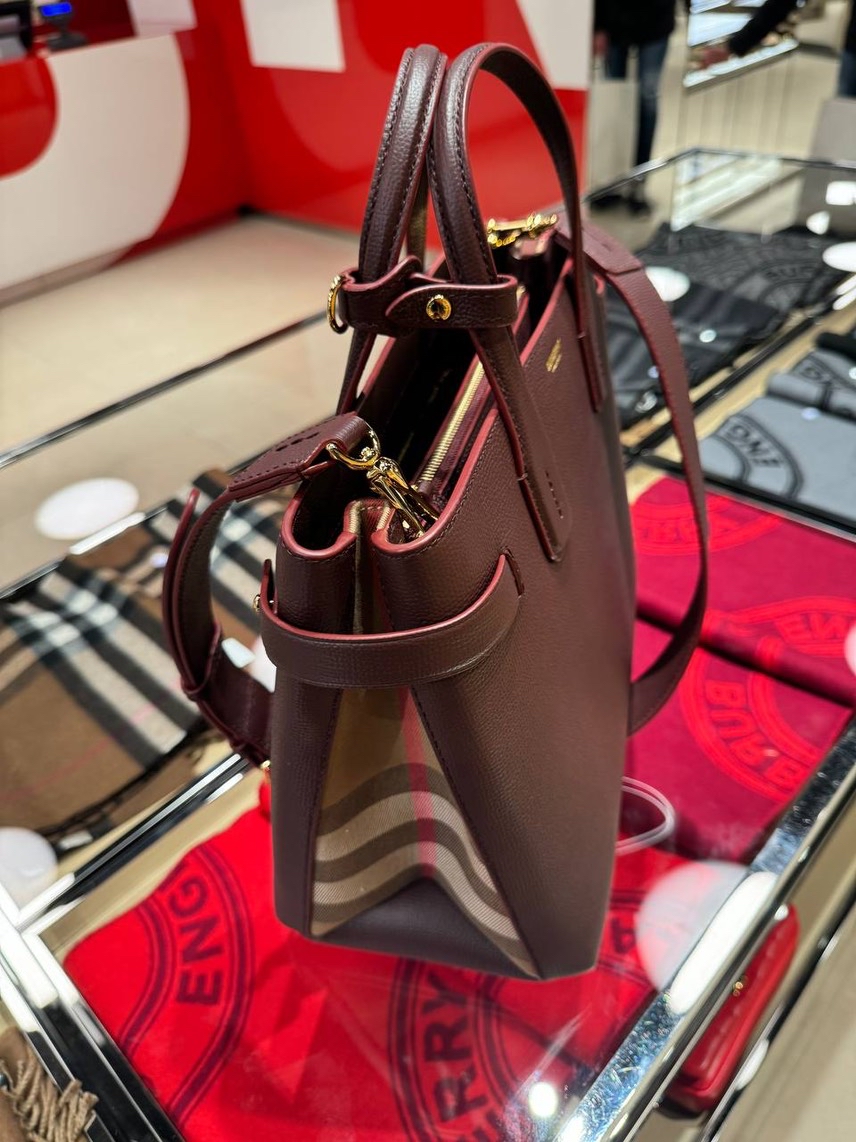 BURBERRY Crossbody bags side view - Women's luxury Bags