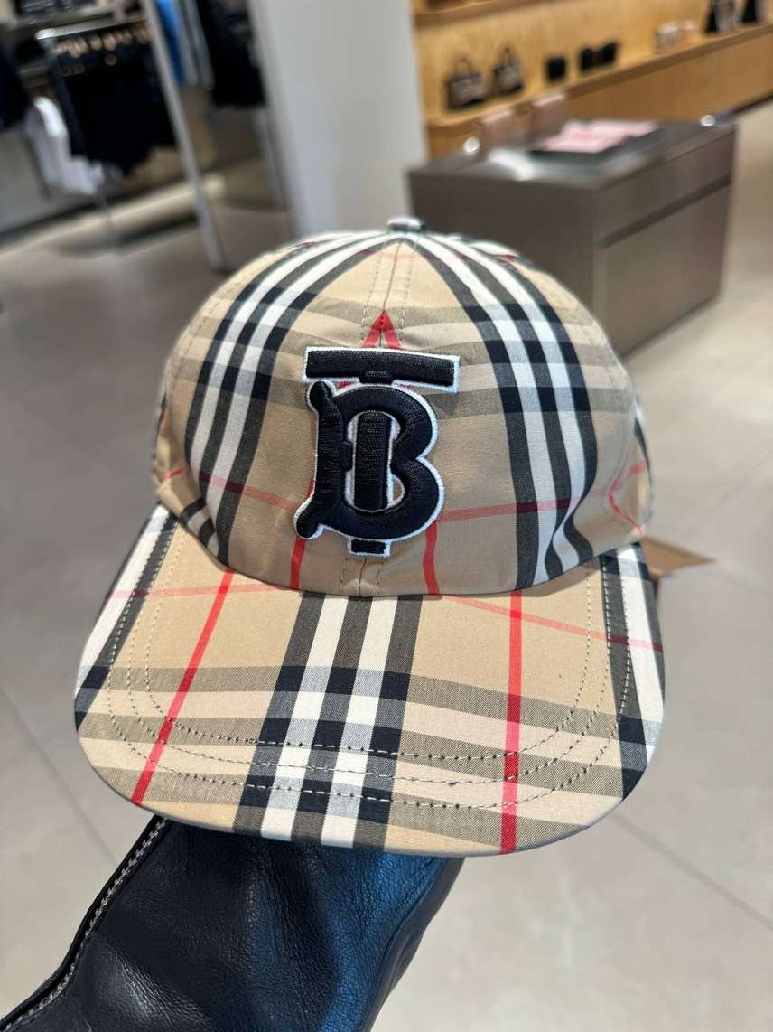 BURBERRY Caps and Hats side view - Men's luxury Accessories