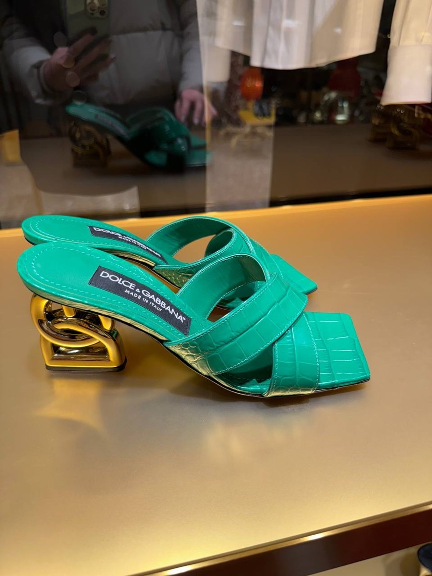 DOLCE & GABBANA Sandals front view - Women's luxury Shoes