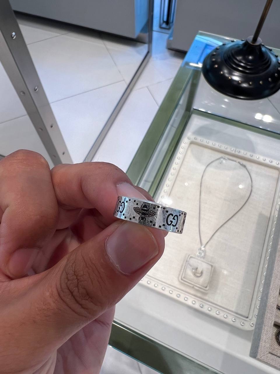 GUCCI Rings front view - Women luxury Jewelry and watches