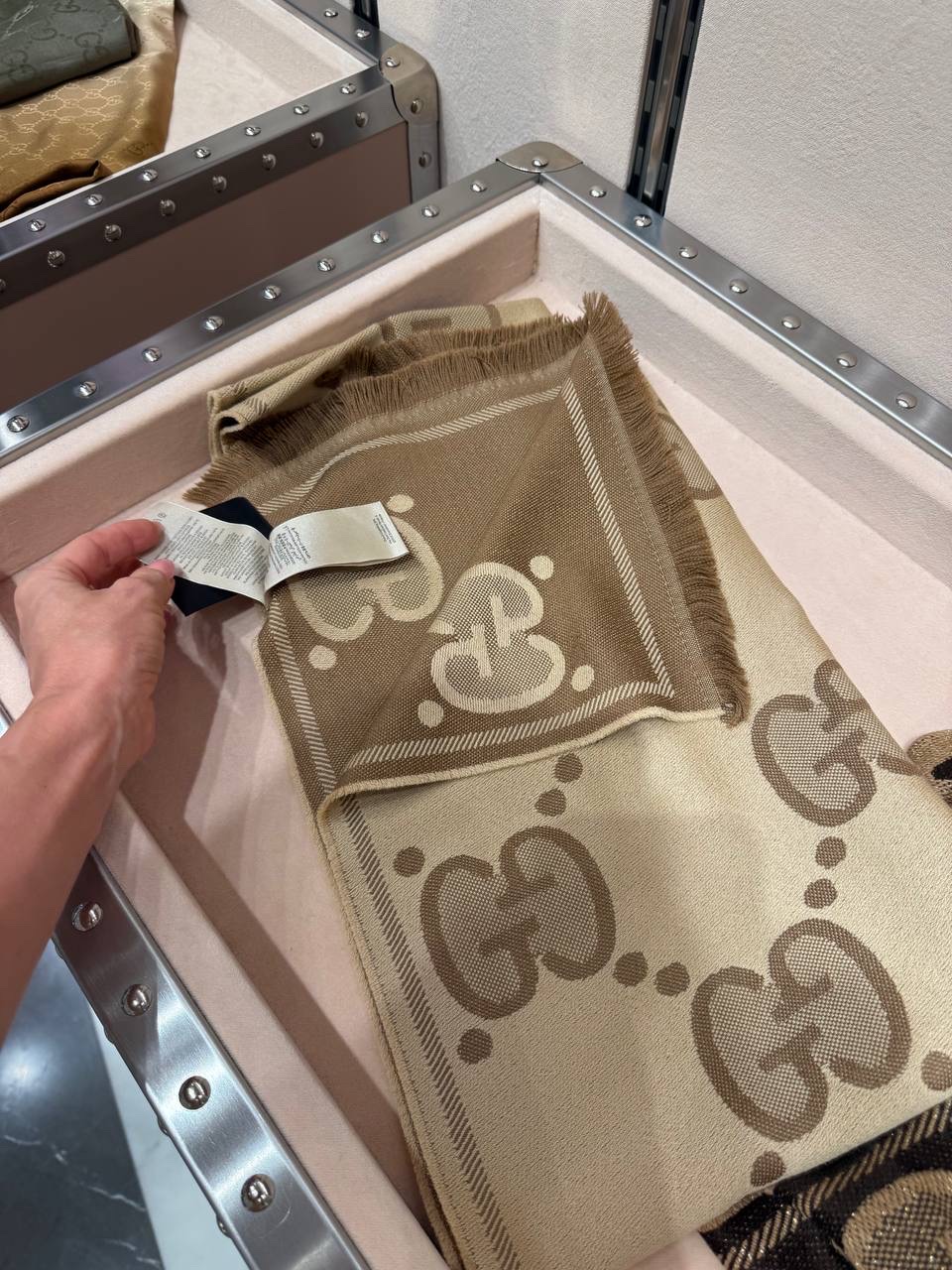 GUCCI Scarves side view - Women luxury Accessories