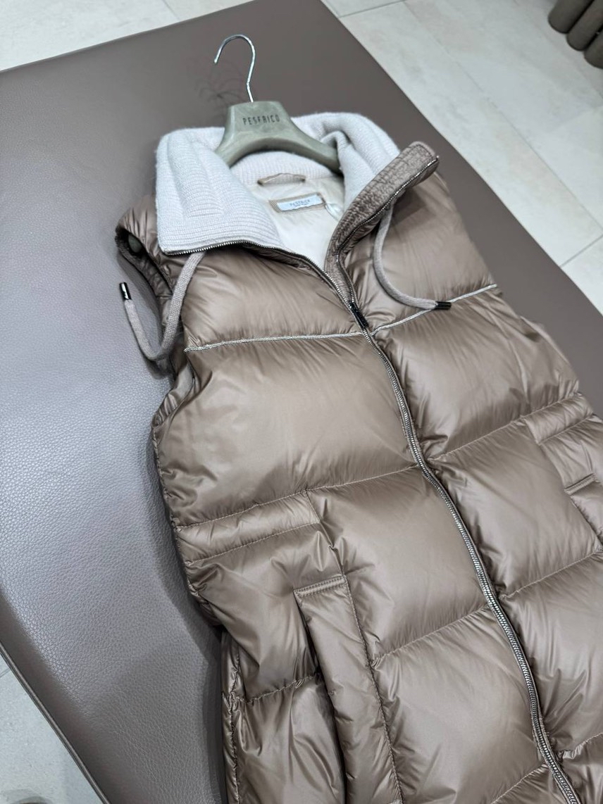 PESERICO Gilets side view - Women's luxury Clothes