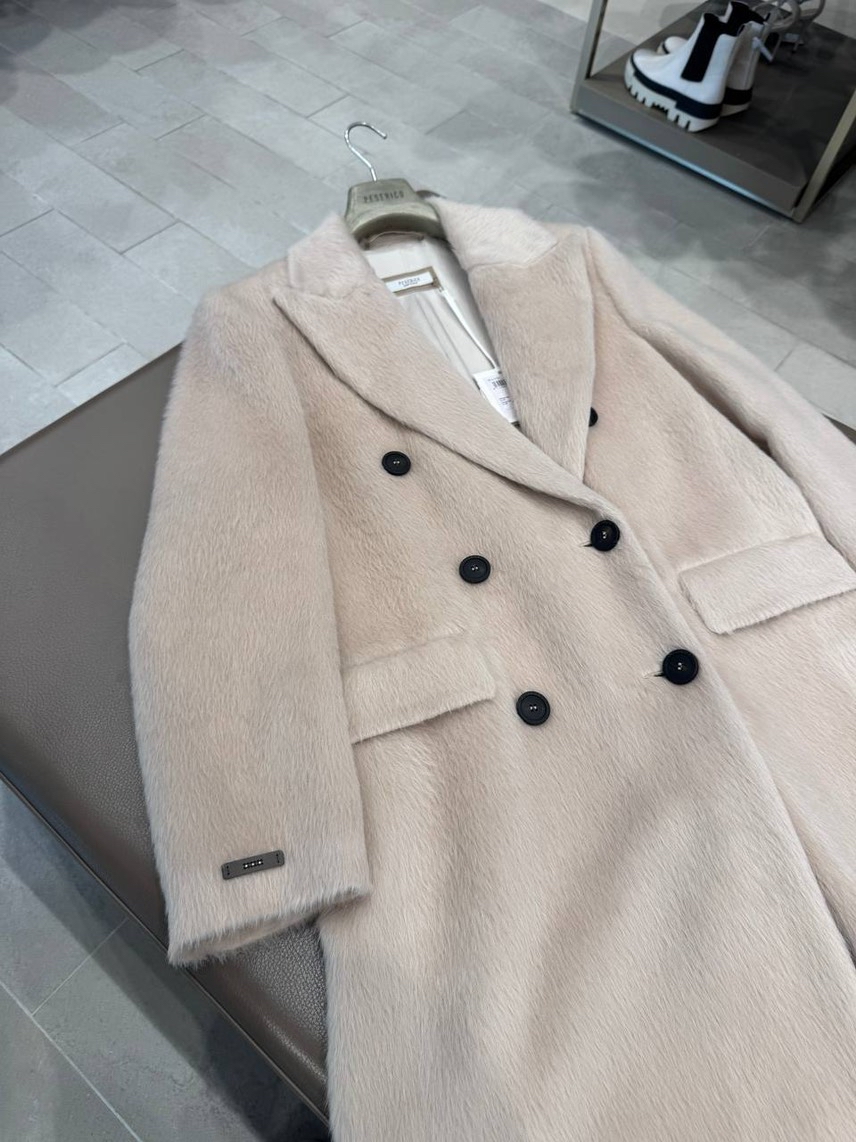 PESERICO Coats side view - Women's luxury Clothes