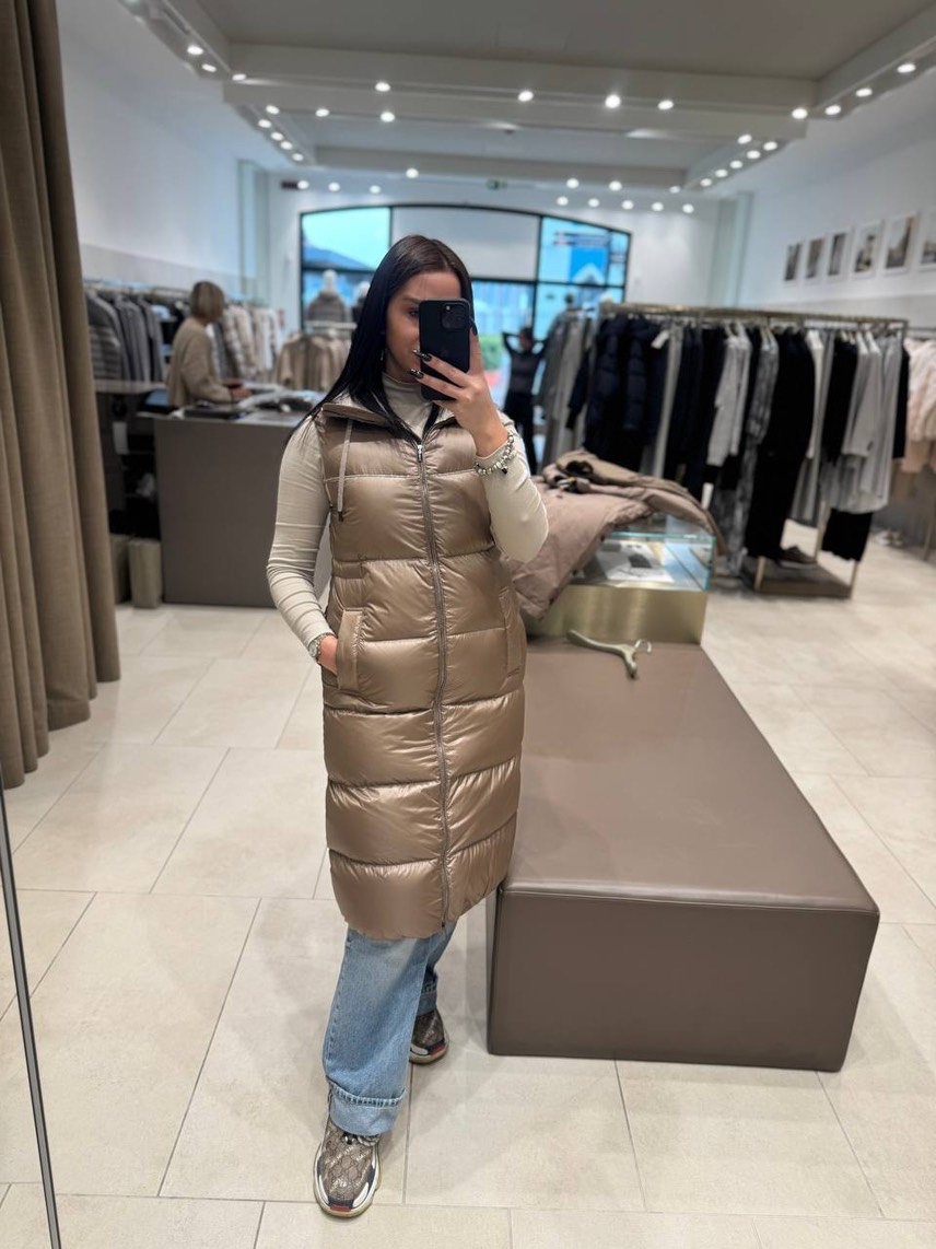 PESERICO Gilets side view - Women's luxury Clothes