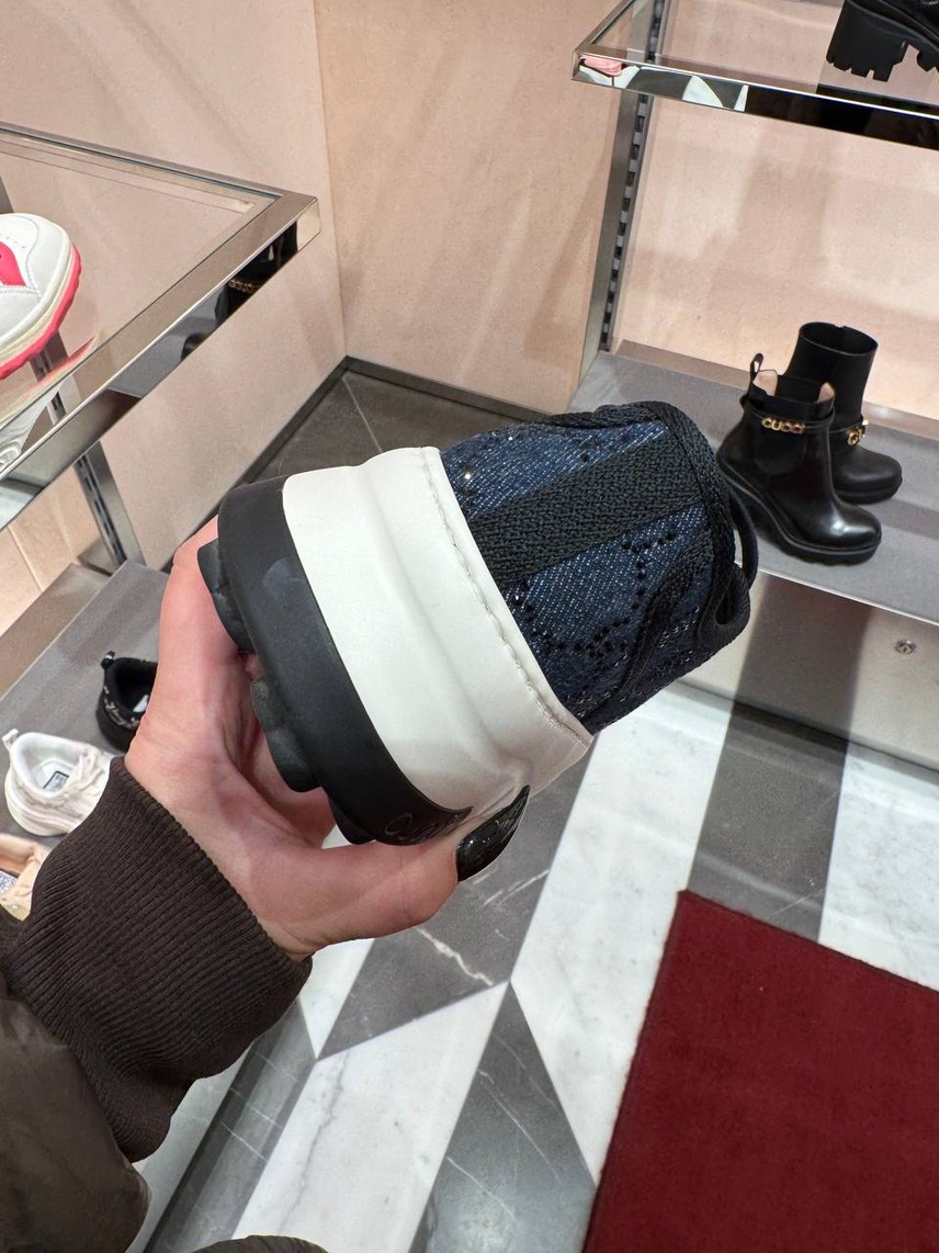 GUCCI Sneakers side view - Women's luxury Shoes