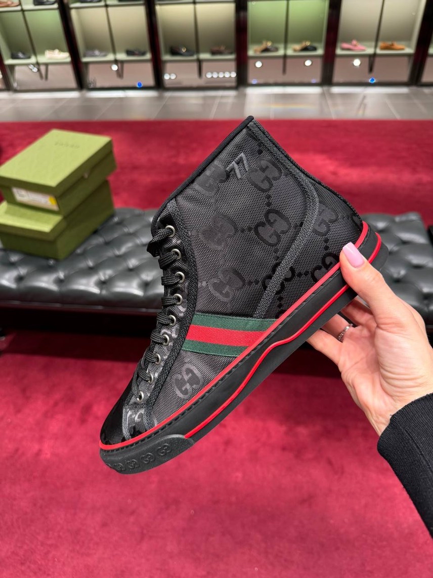 GUCCI Sneakers front view - Men's luxury Shoes