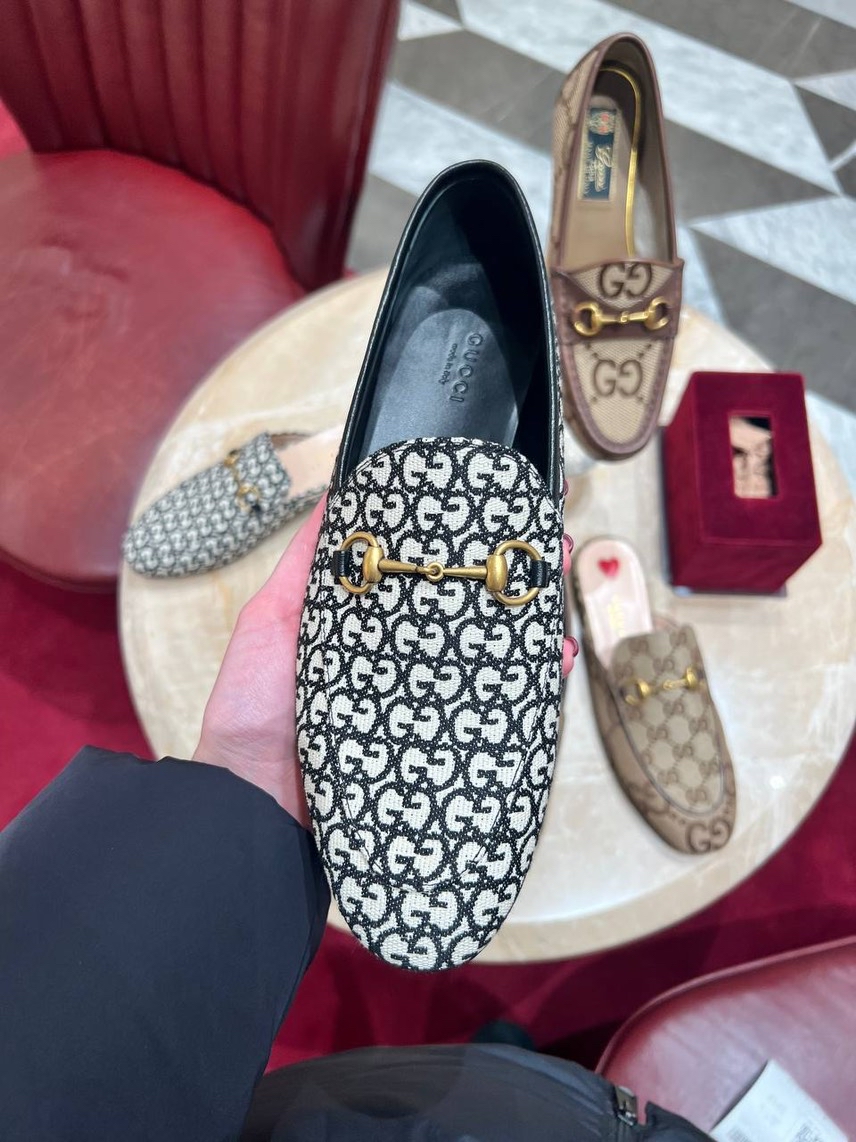 GUCCI Moccasins side view - Women's luxury Shoes