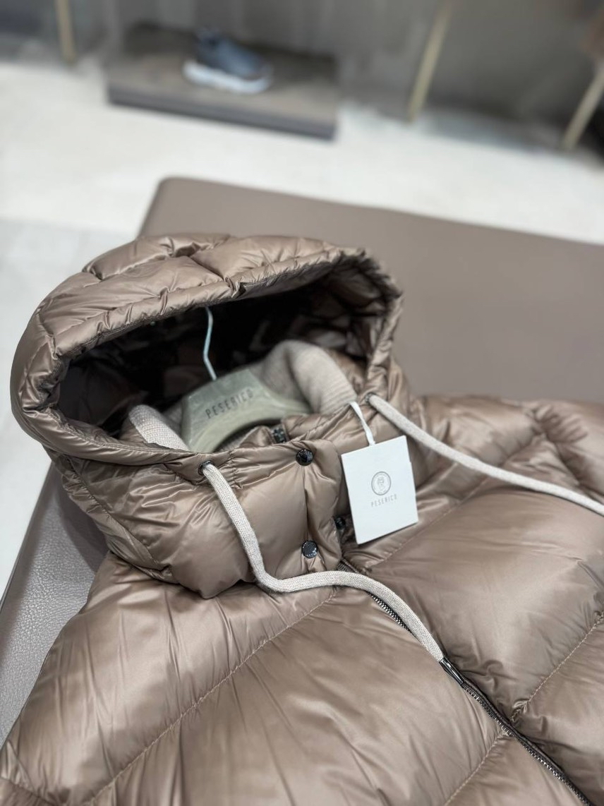PESERICO Down jacket side view - Women's luxury Clothes