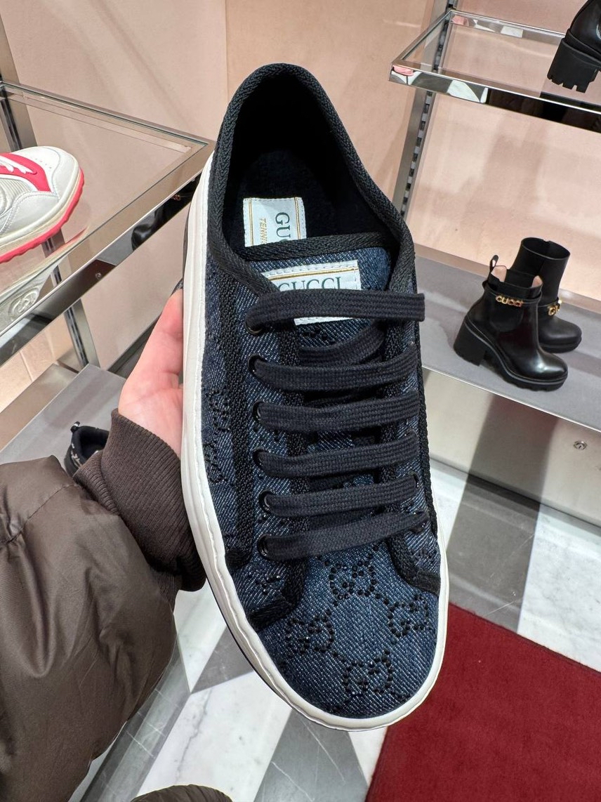 GUCCI Sneakers side view - Women's luxury Shoes