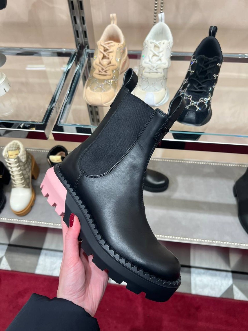 GUCCI Boots front view - Women's luxury Shoes