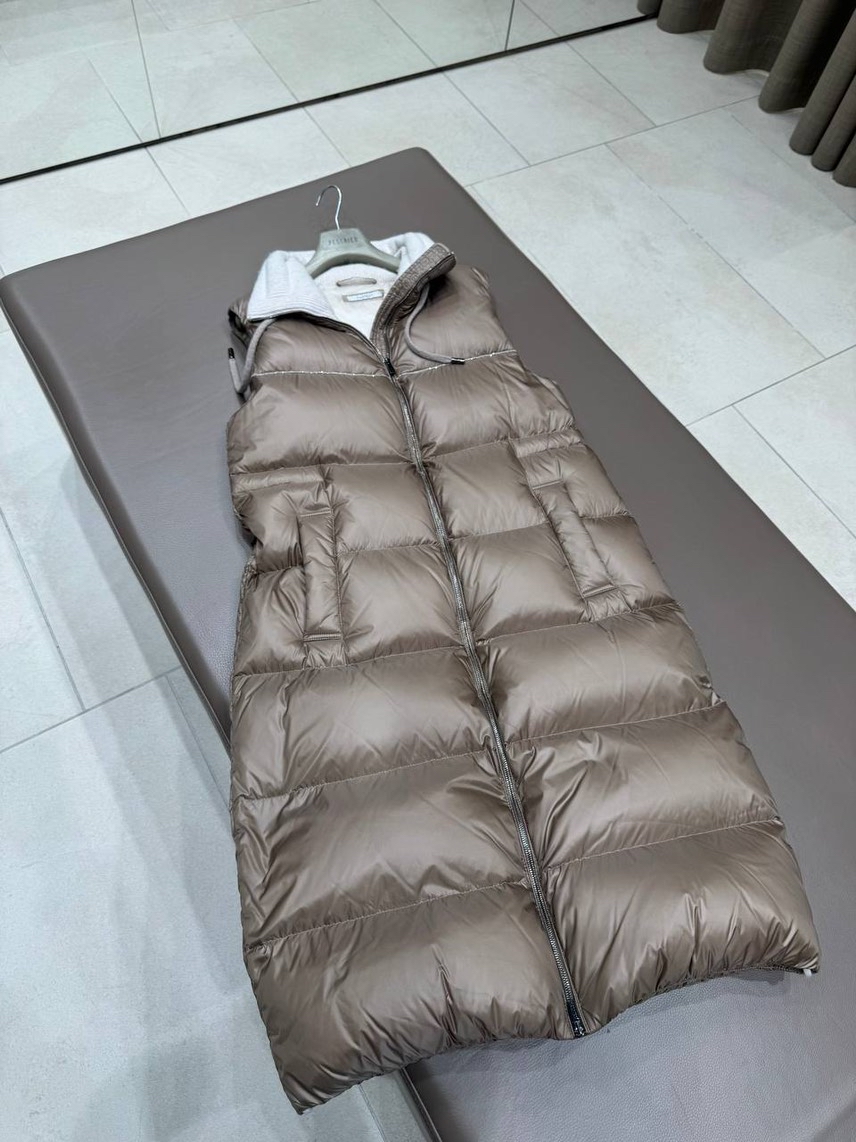 PESERICO Gilets side view - Women's luxury Clothes
