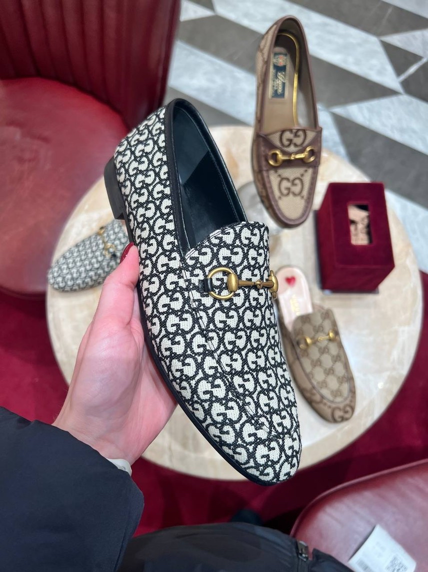 GUCCI Moccasins front view - Women's luxury Shoes