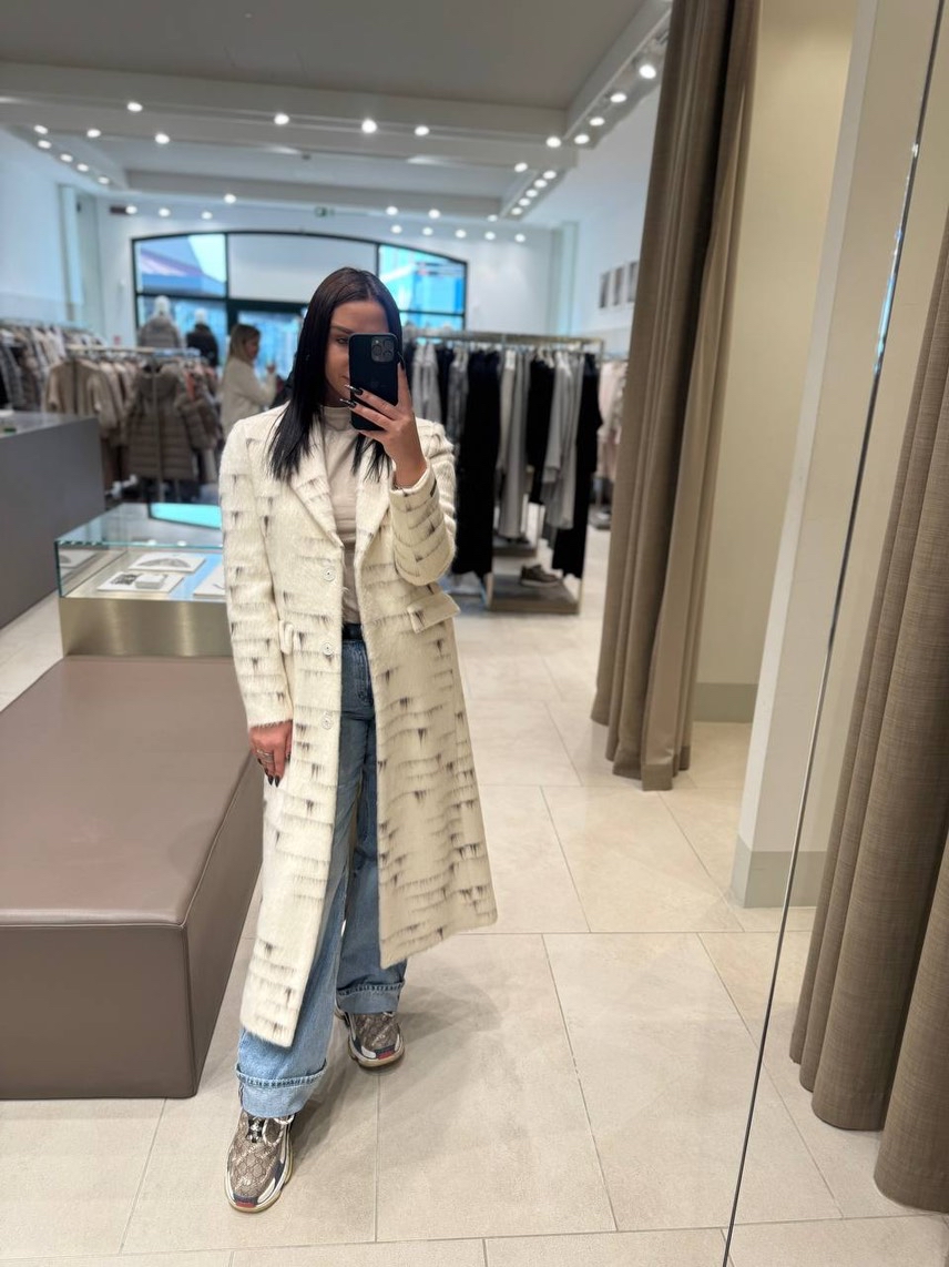 PESERICO Coats side view - Women's luxury Clothes