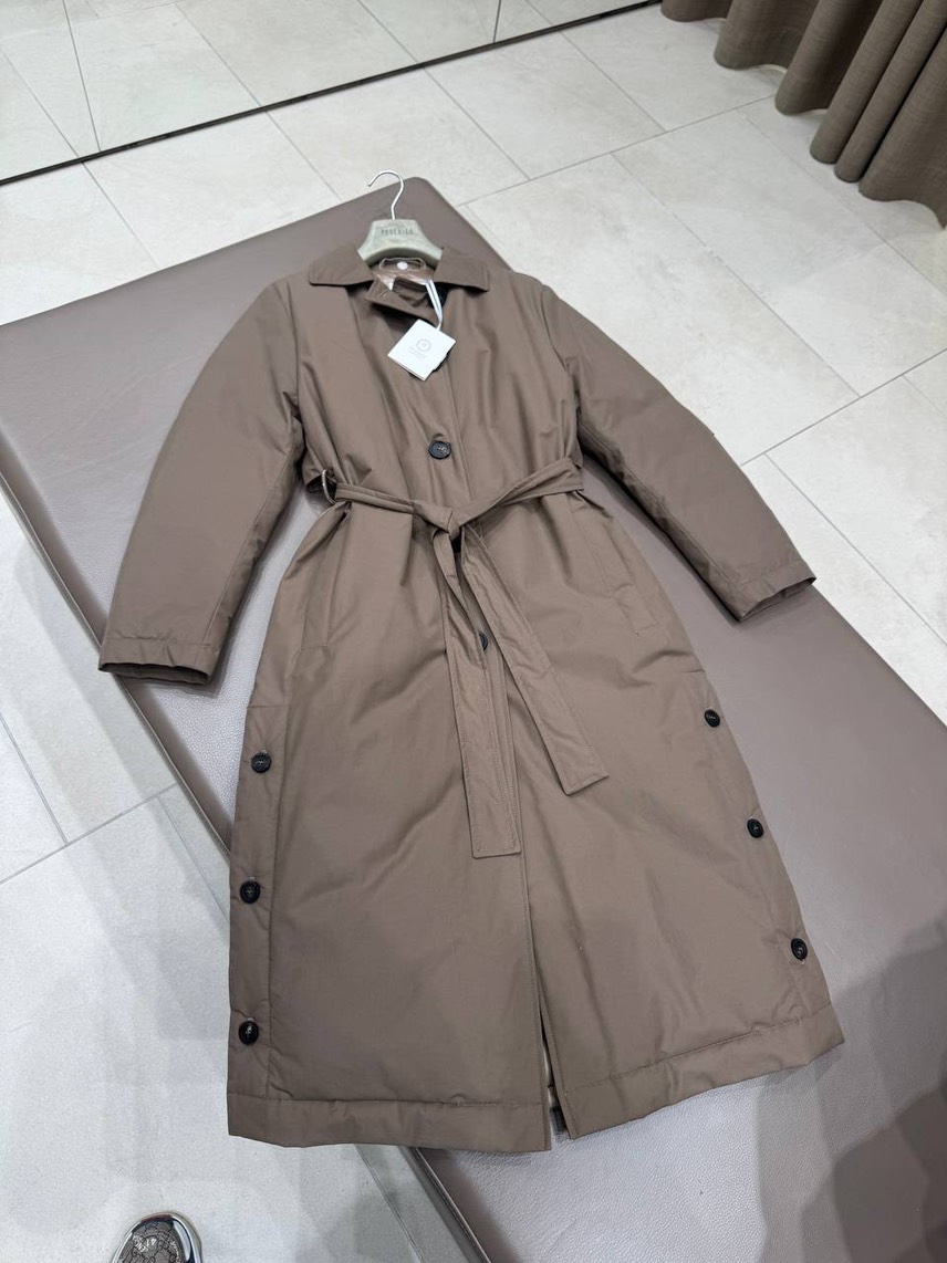 PESERICO Down jacket side view - Women's luxury Clothes
