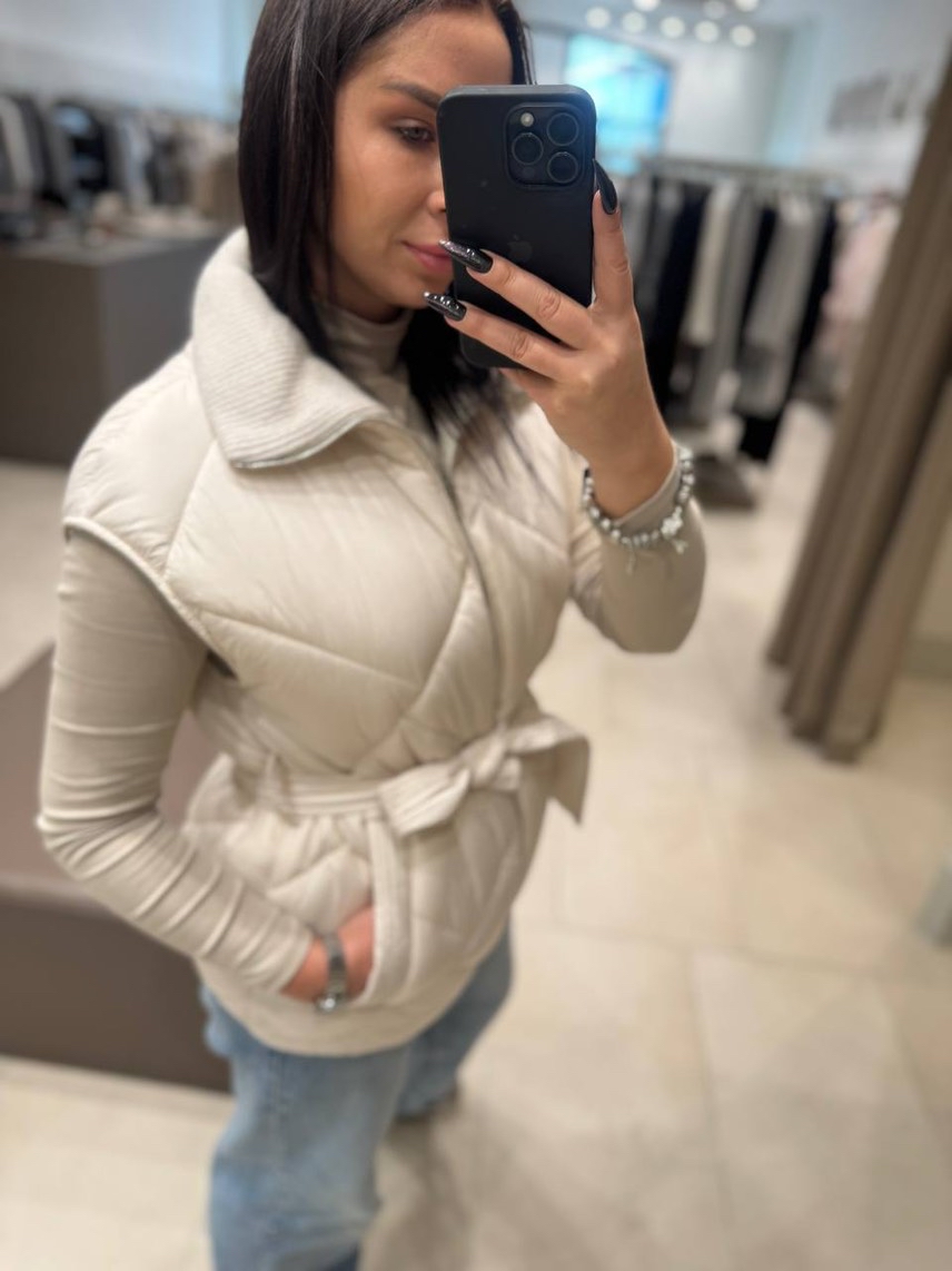 PESERICO Gilets side view - Women's luxury Clothes