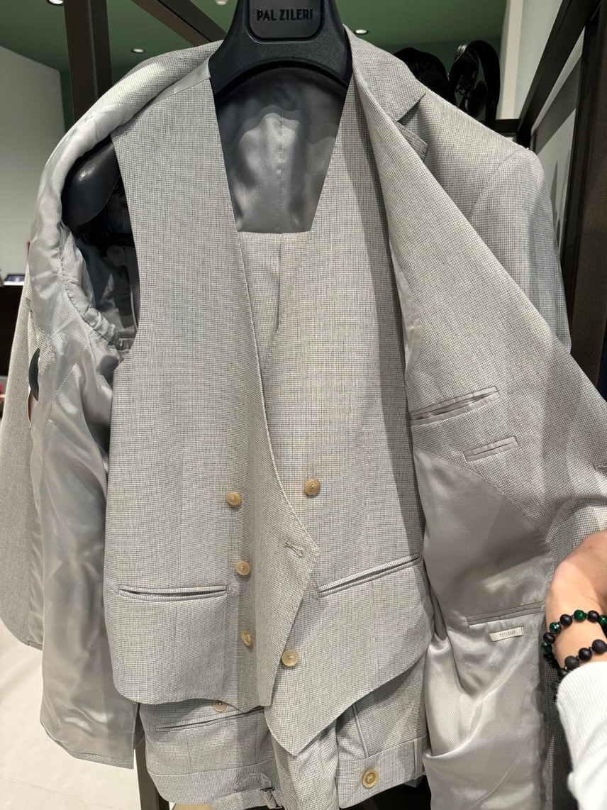 PAL ZILERI Suits (Sartoria, Tailoring) side view - Men's luxury Clothes