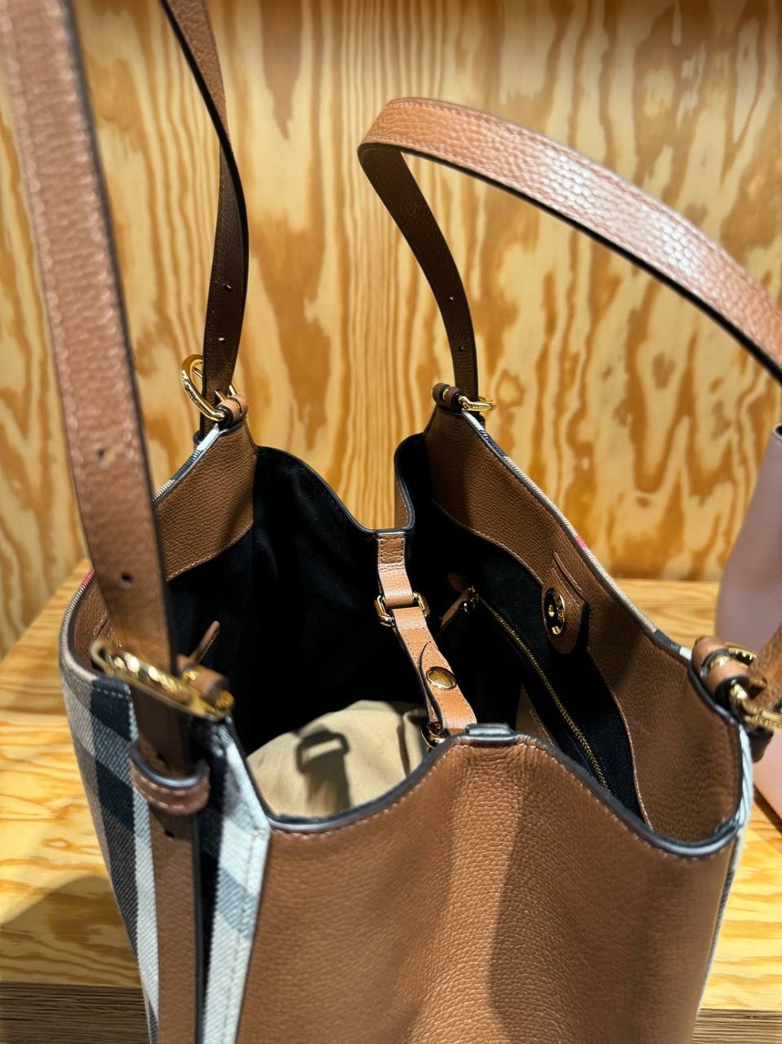 BURBERRY Shoulder bags side view - Women's luxury Bags