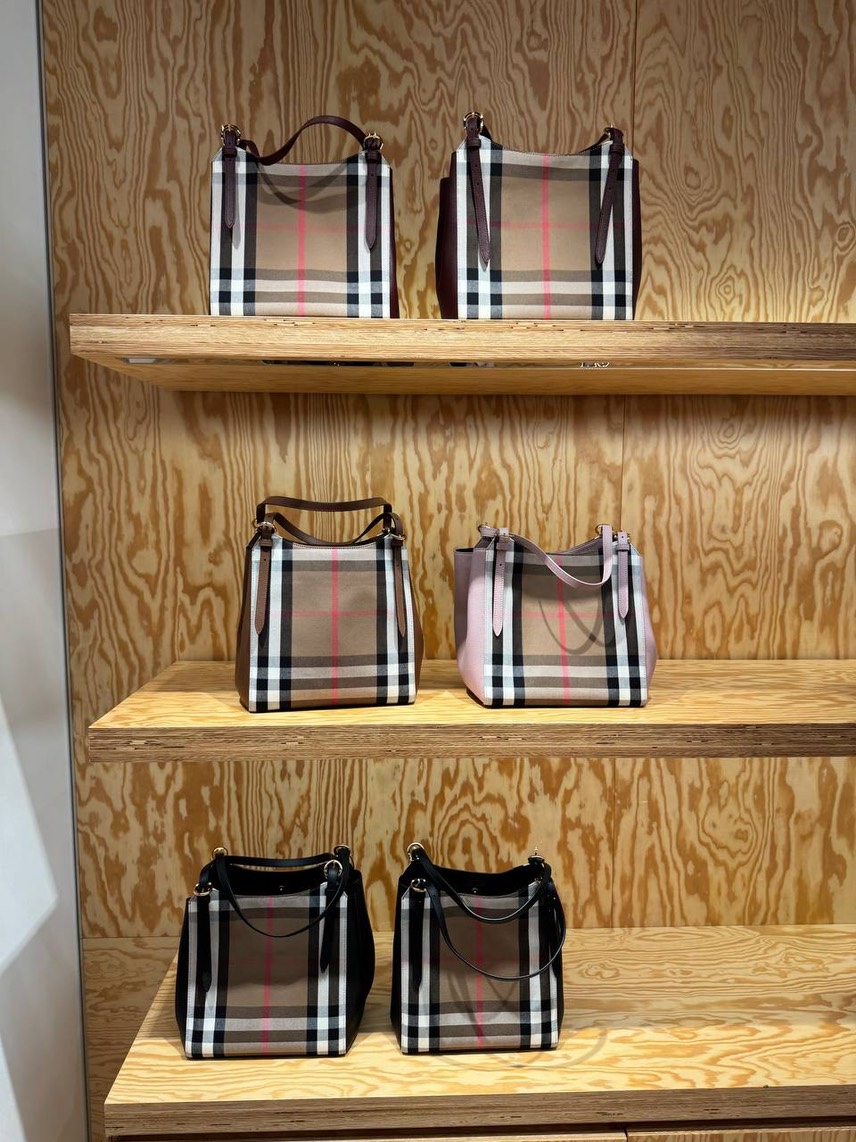 BURBERRY Shoulder bags side view - Women's luxury Bags