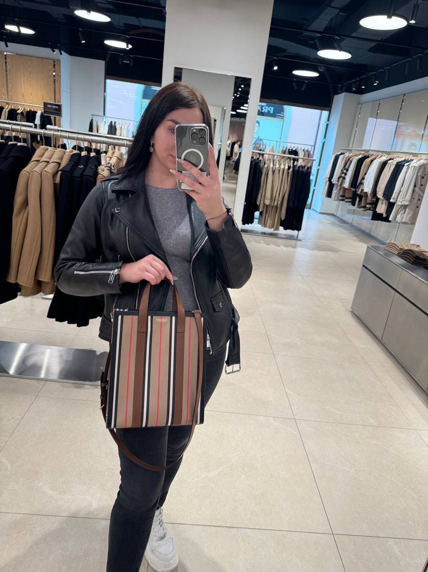 BURBERRY Crossbody bags side view - Women's luxury Bags