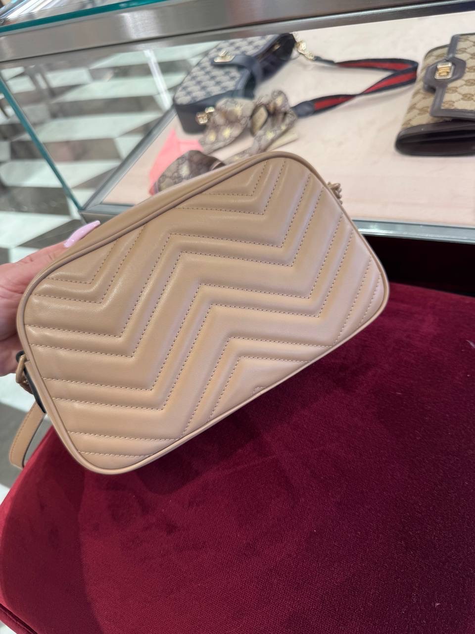 GUCCI Crossbody bags side view - Women's luxury Bags