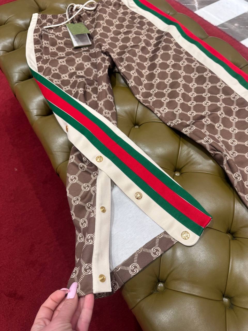 GUCCI Trousers side view - Women's luxury Clothes