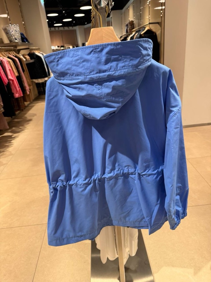 BURBERRY Jackets side view - Women's luxury Clothes