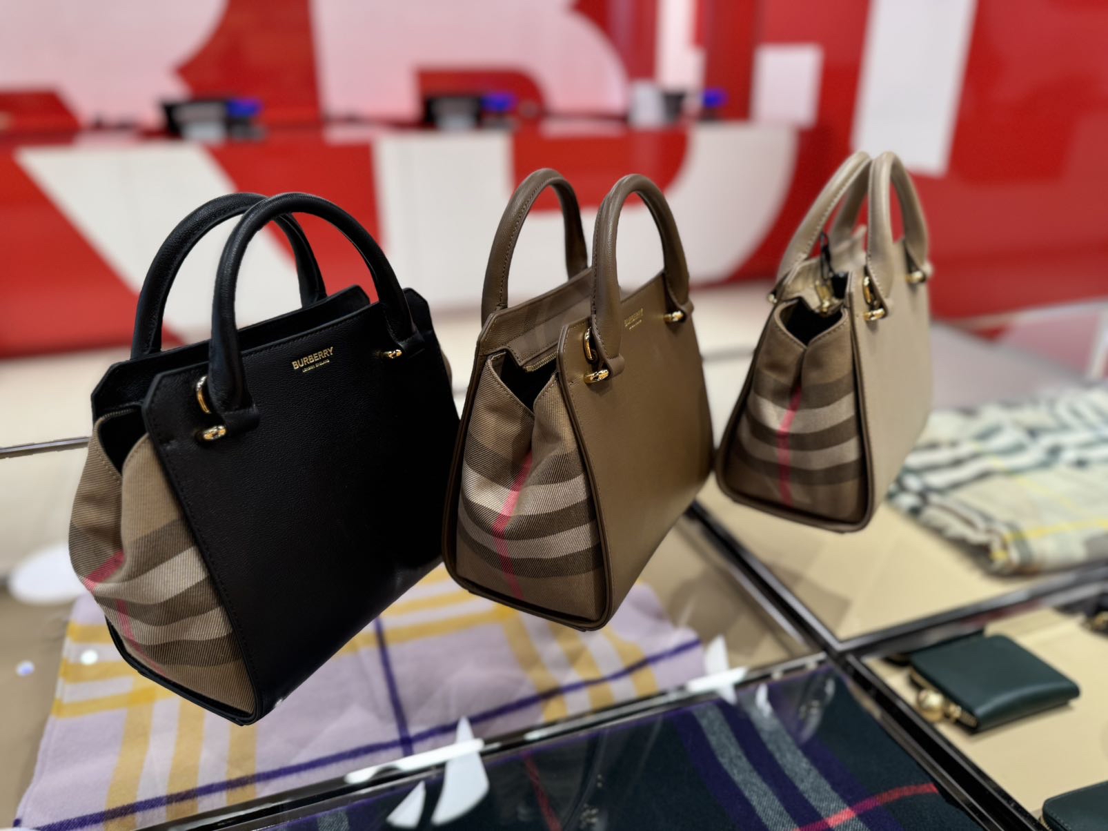 BURBERRY Crossbody bags side view - Women's luxury Bags