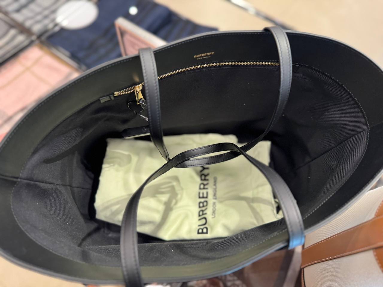 BURBERRY Totes side view - Women's luxury Bags