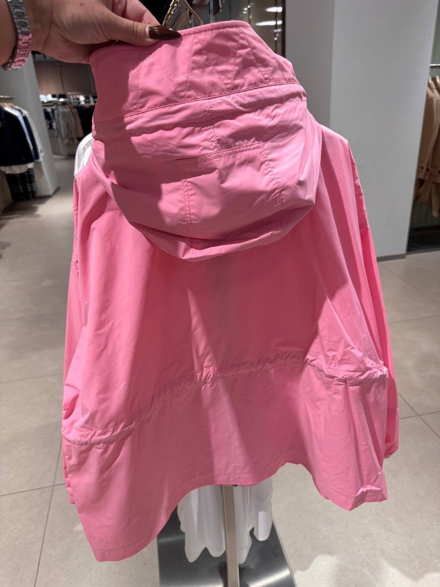 BURBERRY Jackets side view - Women's luxury Clothes