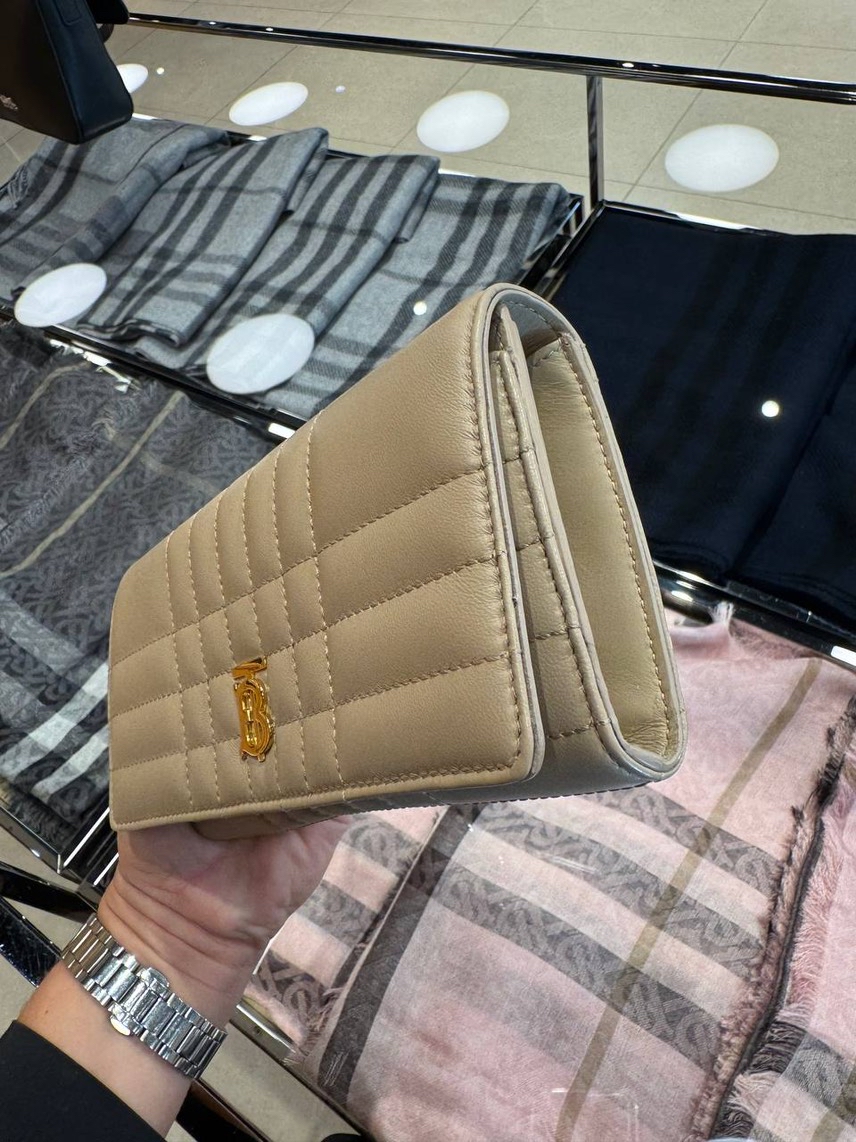 BURBERRY Wallets and small leather goods side view - Women's luxury Accessories