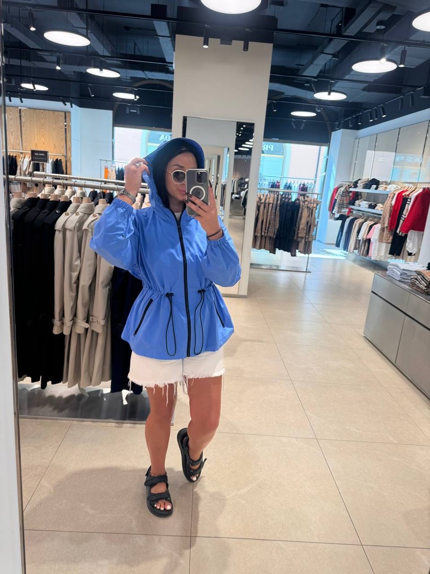 BURBERRY Jackets side view - Women's luxury Clothes