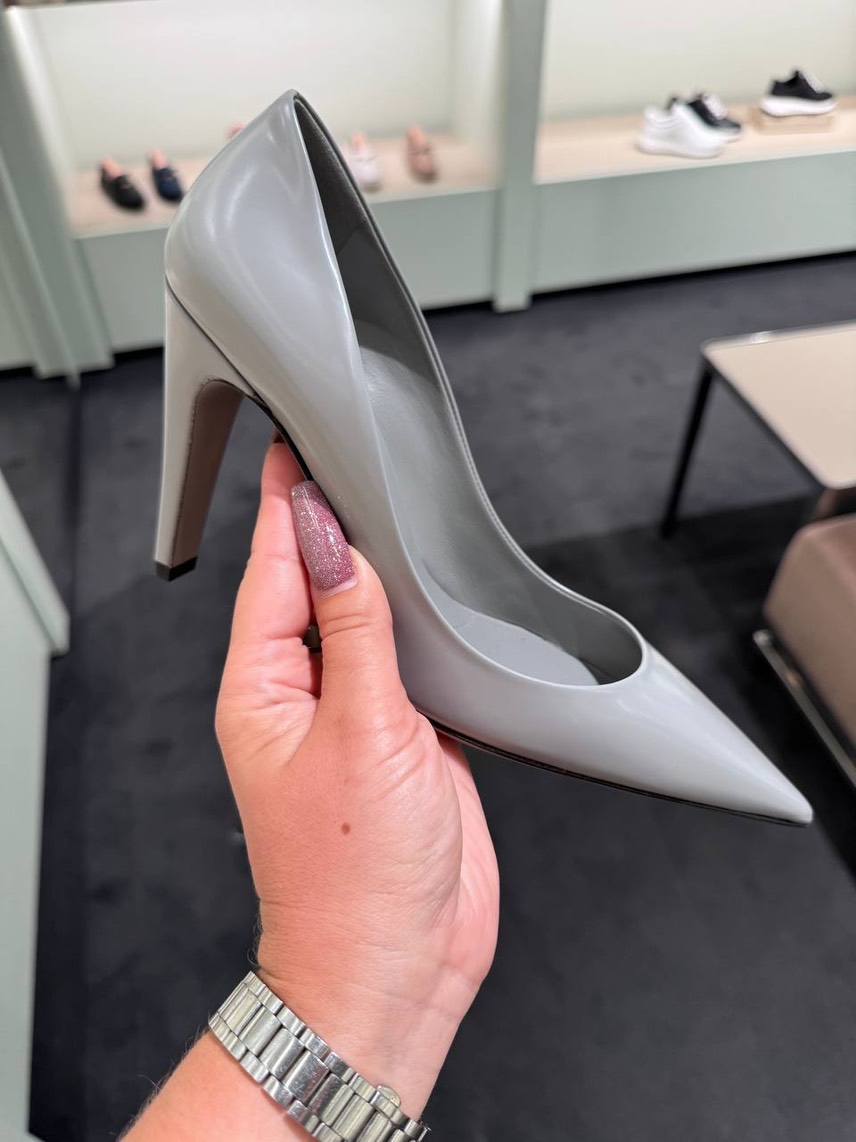 PRADA Pumps side view - Women's luxury Shoes