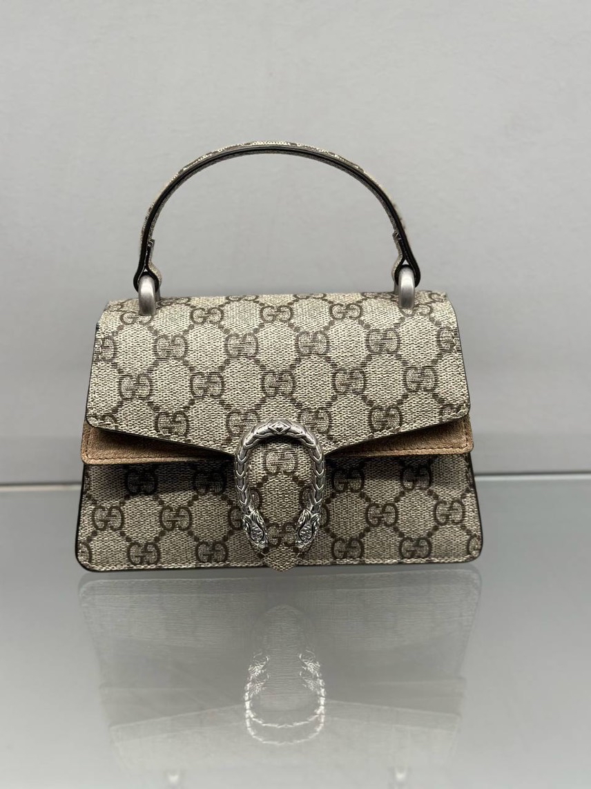 GUCCI Crossbody bags front view - Women's luxury Bags