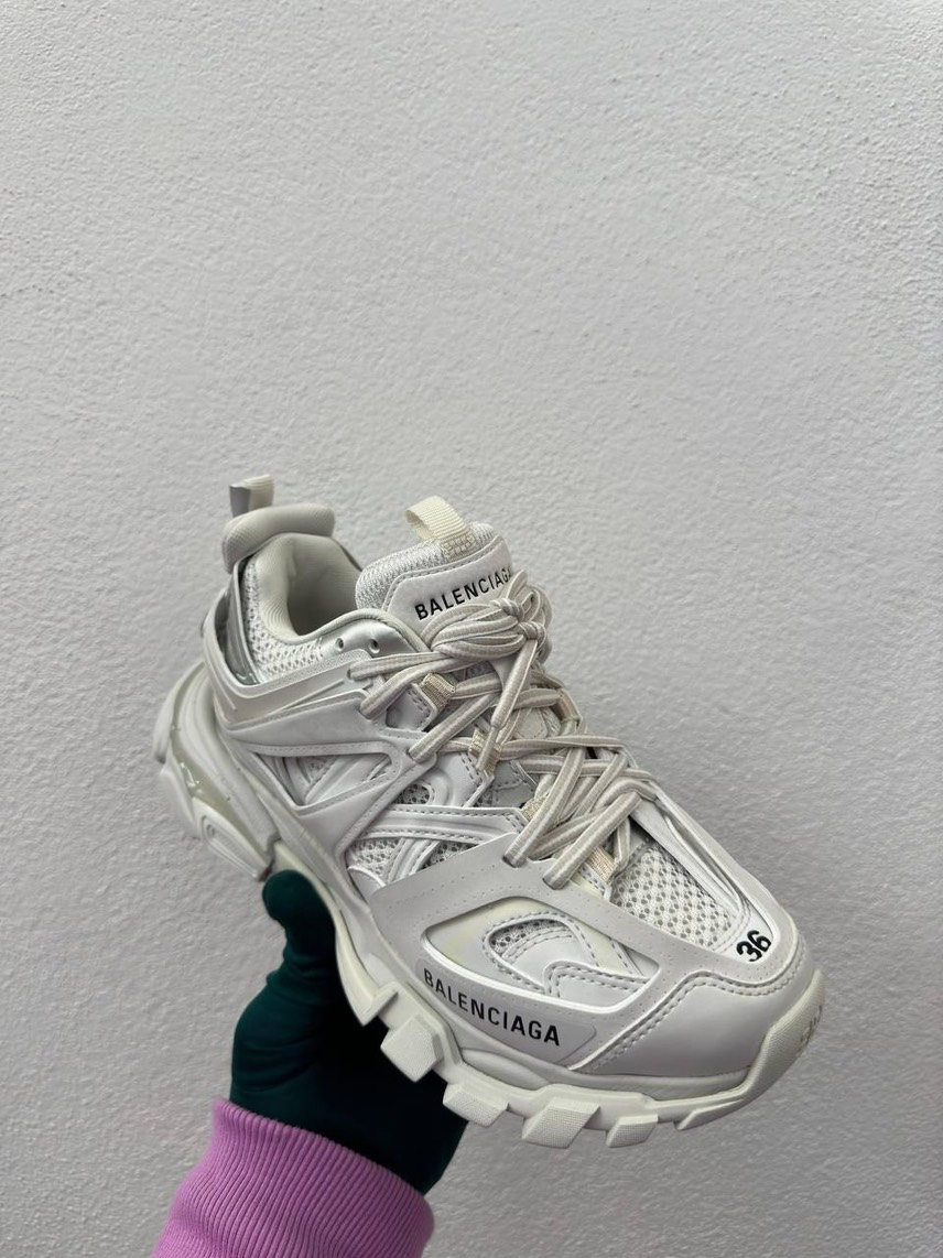 BALENCIAGA Sneakers front view - Women's luxury Shoes