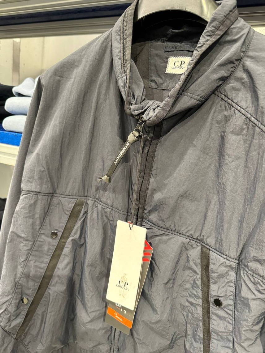 CP COMPANY Jackets side view - Men's luxury Clothes