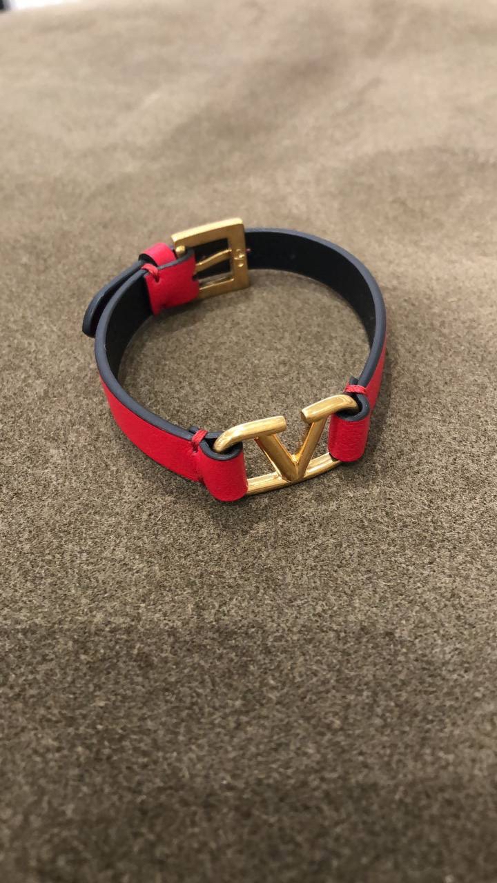 VALENTINO GARAVANI Bracelets side view - Women's luxury Jewelry and watches