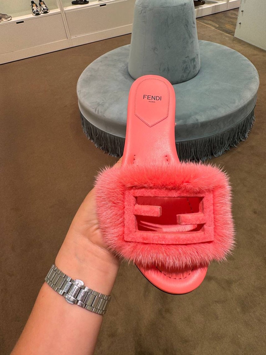 FENDI Slides side view - Women's luxury Shoes