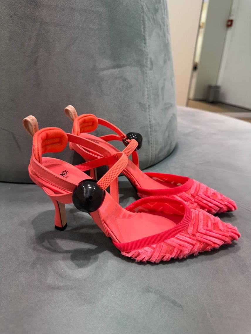 FENDI Sandals front view - Women's luxury Shoes