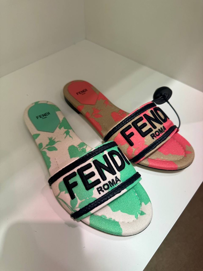 FENDI Slides front view - Women's luxury Shoes