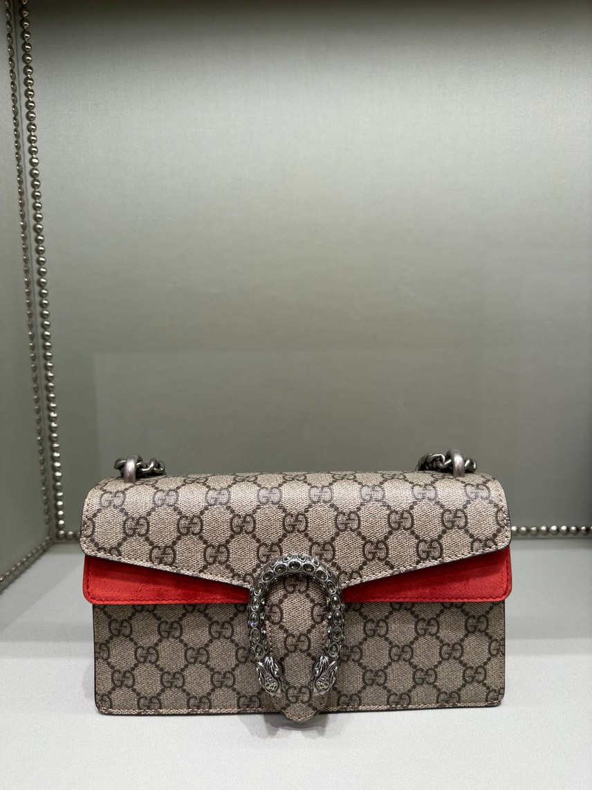 GUCCI Crossbody bags side view - Women's luxury Bags
